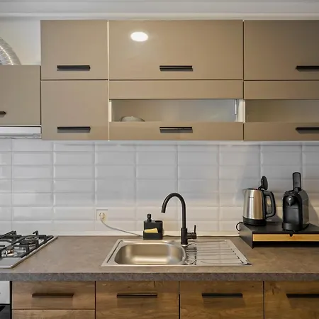 6 Apartament Bukareszt