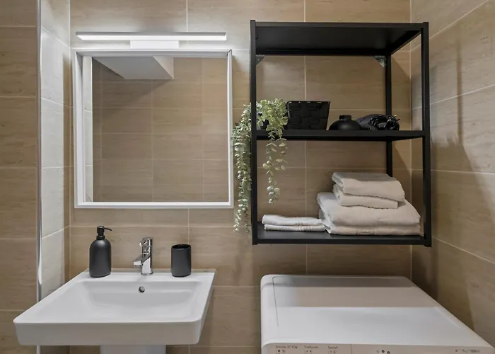 6 Apartament Bucureşti