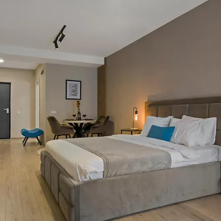 6 Apartman *